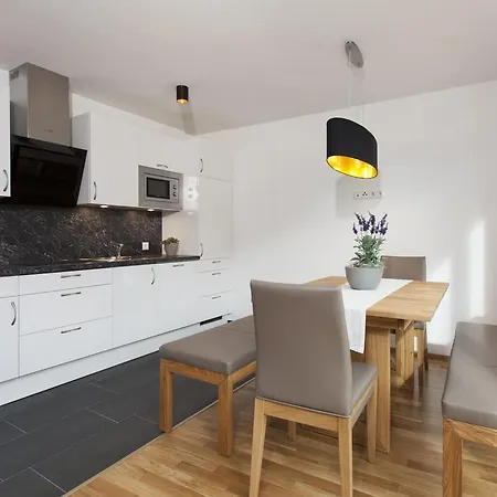 Nowders Apart Otel 4*
