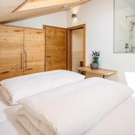 Nowders Apart Otel 4*