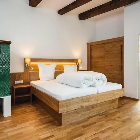 Nowders Apart Otel 4*