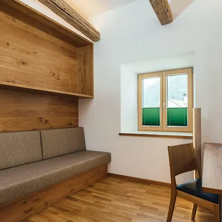 アパートホテル Nowders 4*